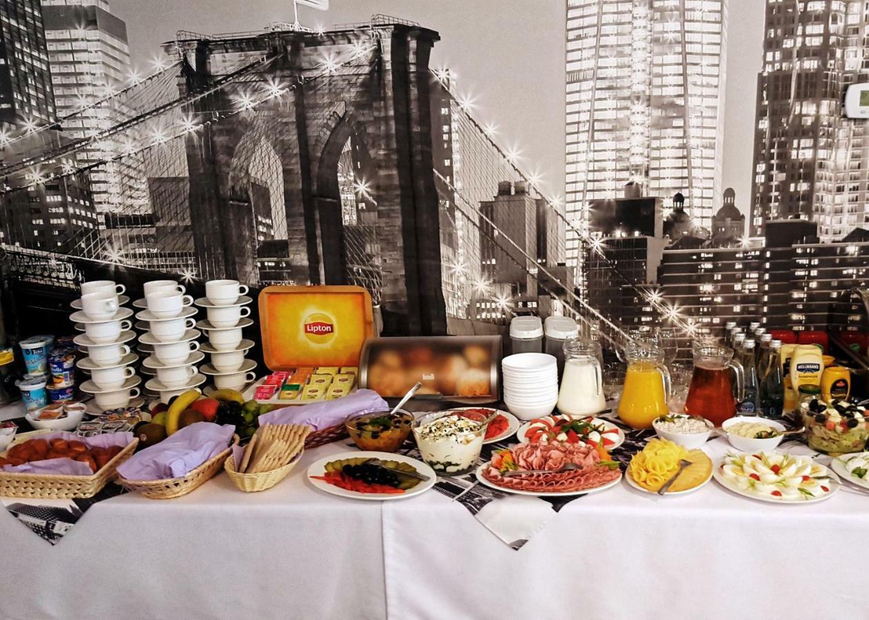 Brooklyn Noclegi Jasło Dış mekan fotoğraf